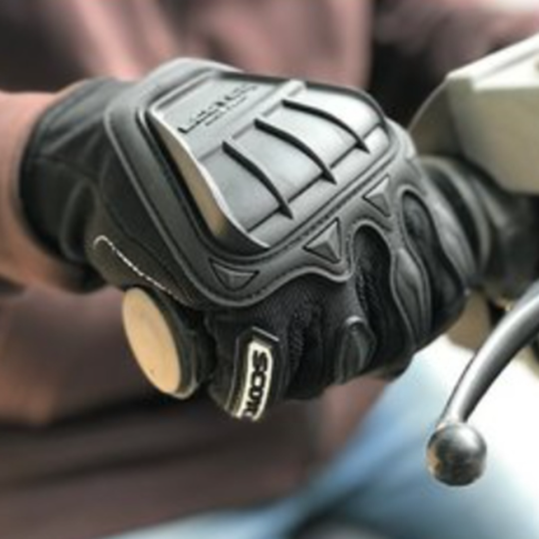  Buy Scoyco Full Fingered Bike Riding Driving Gloves Online - Get  71% Off 