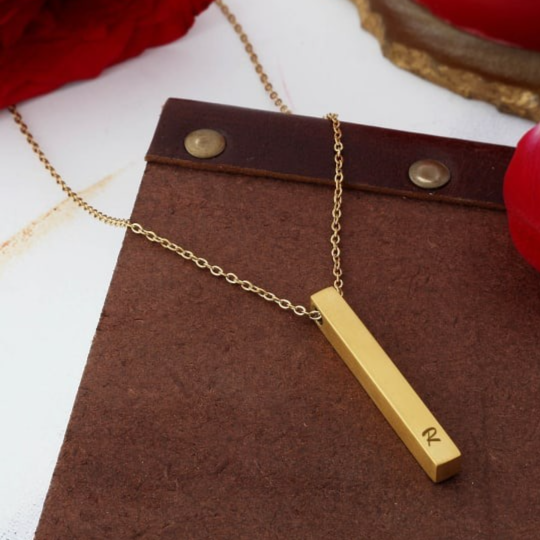 Personalized Gold Coloured Pendant: Gift/Send Jewellery Gifts Online M11166571 |IGP.com
